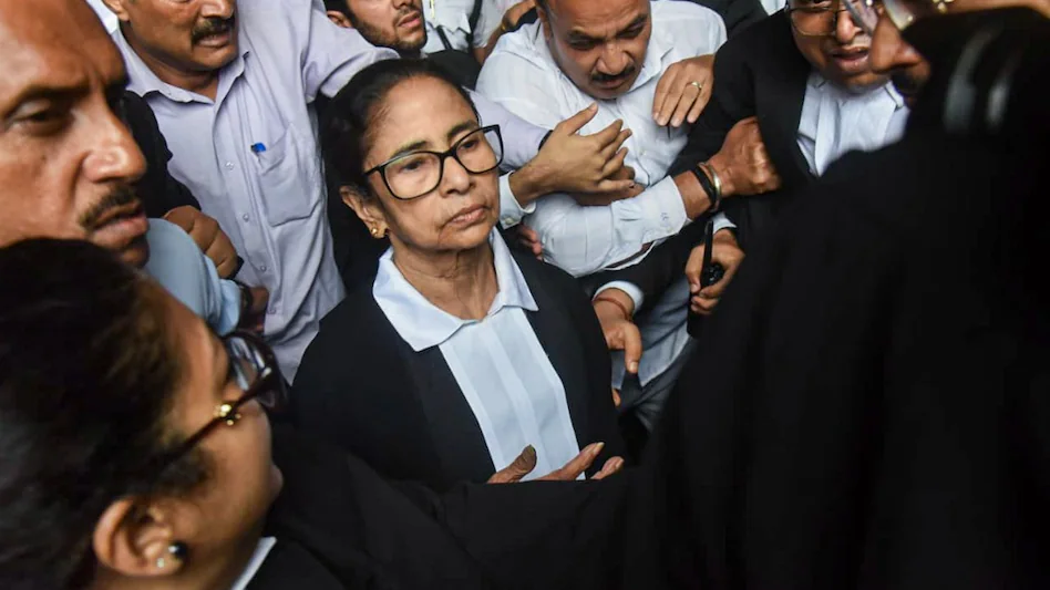 Mamata Banerjee Moves Calcutta High Court Challenging Bhabanipur Poll Defeat