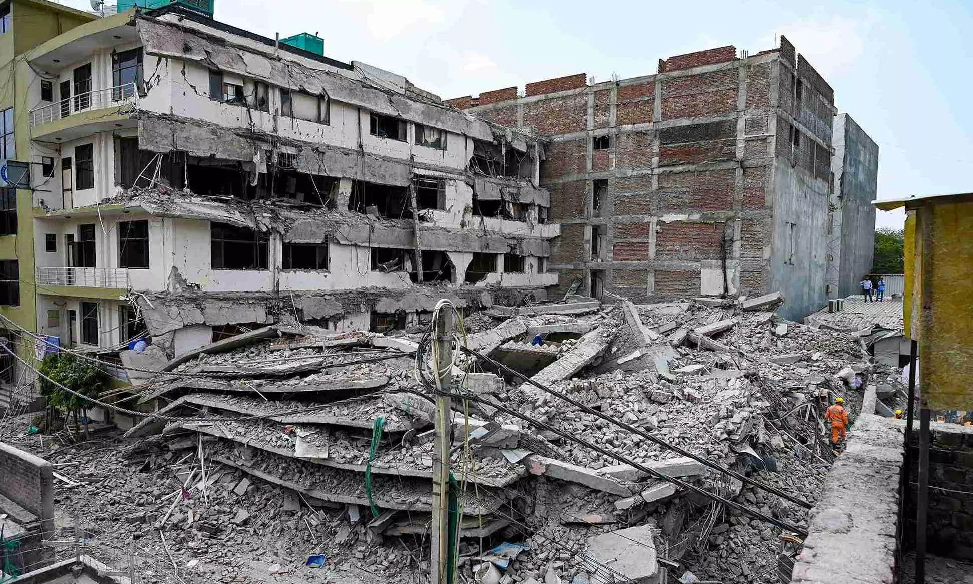 Saket Building Collapse Explained: Deaths Rise to 6, Illegal Construction Under Scanner