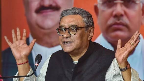 Bengal’s Economy Akin to Devasted Post-World War II Germany: Swapan Dasgupta