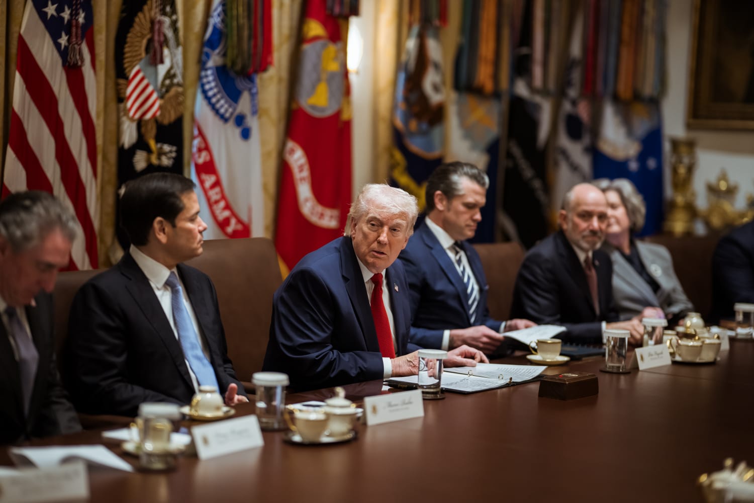 Democrats call for removal of Trump; push back from some Republicans too