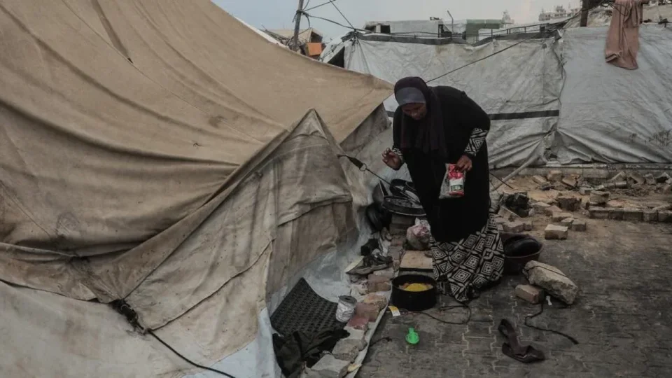 As Gaza Braces for Winter, Israel Cuts Commercial Supplies, Leaving Millions Facing Food Uncertainty
