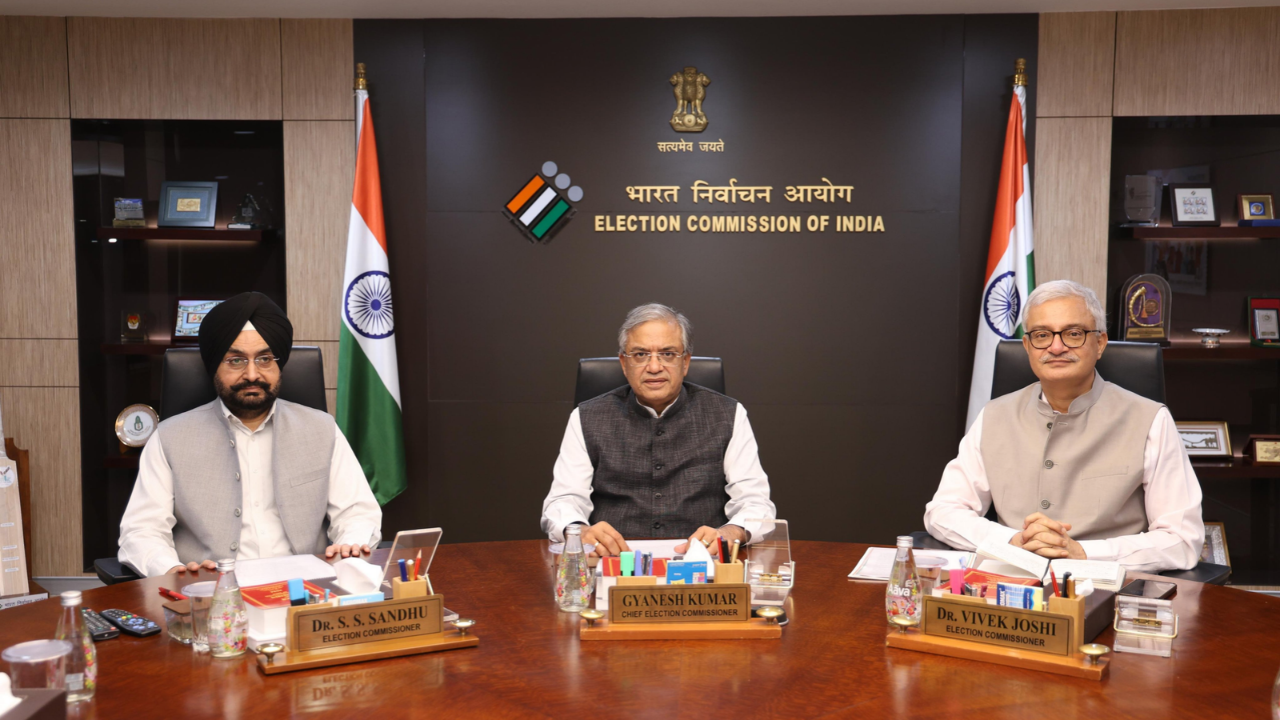 ECI Removes SIR Declaration From Form 6 In States Where Revision Has Ended Already