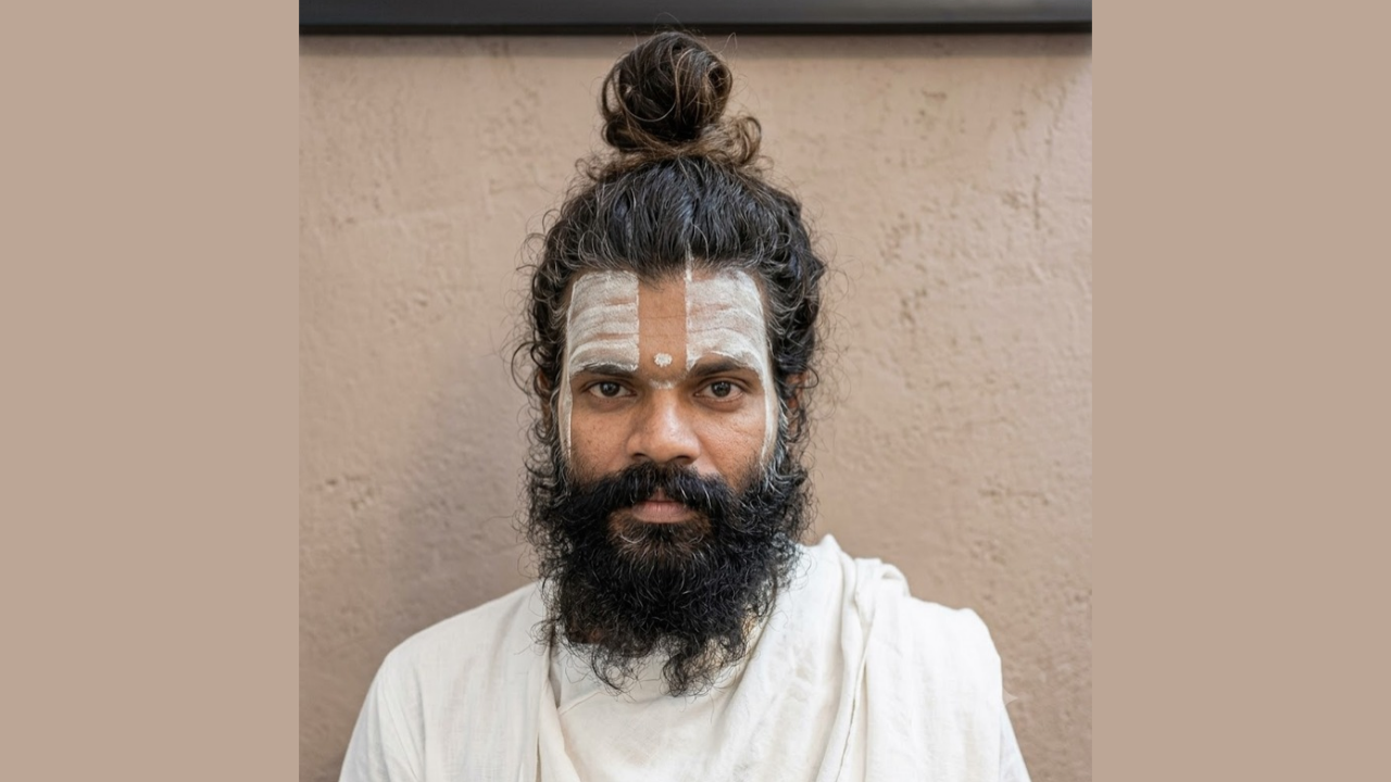 CCTV Captures Fall, Injuries Raise Questions Over Premanand Maharaj Disciple’s Death
