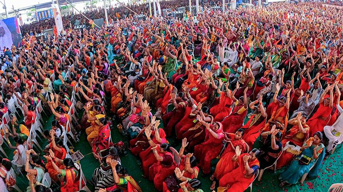 Ladki Bahin Yojana: How 92 Lakh Ineligible Beneficiaries Received ₹14,000 Crore Before Eligibility Verification