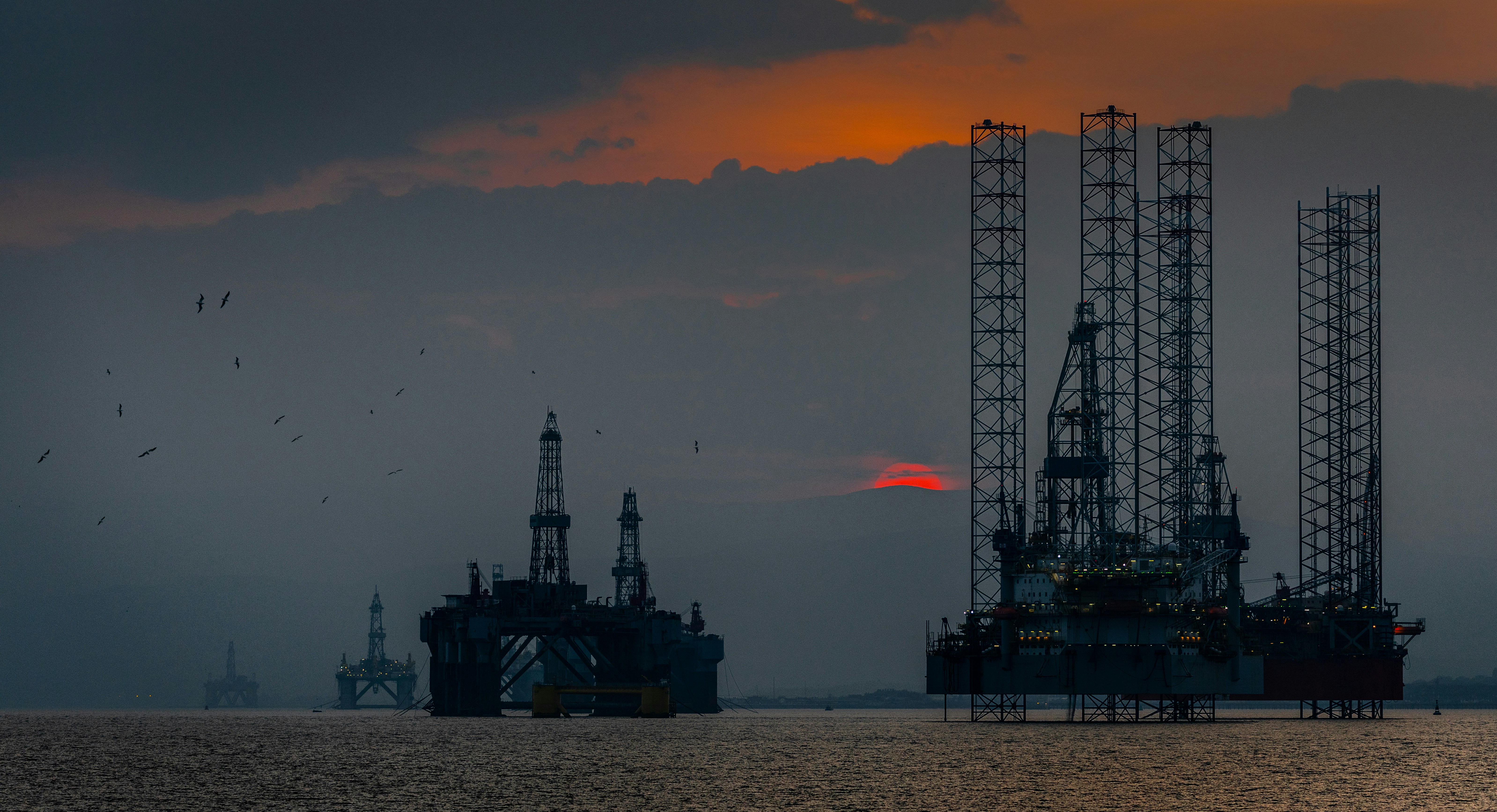 India Now Supplies Petrol to Russia: 2 Reasons Why This Role Reversal Matters