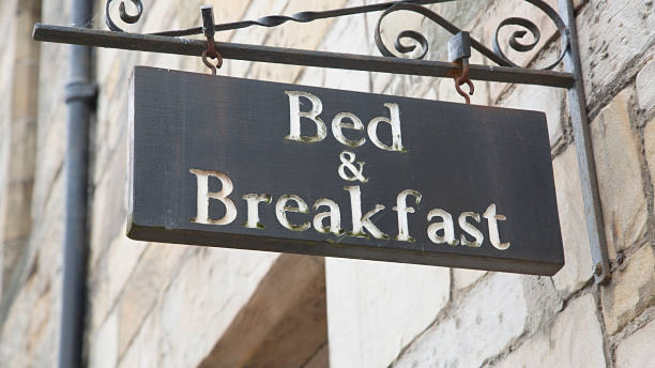 Delhi Likely to Repeal 19-Year-Old B&B Law: What It Means for Vendors and Customers