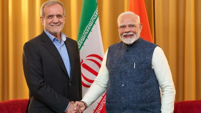 PM Modi Reiterates Importance of Freedom of Navigation in Strait of Hormuz During Call with Iran's President