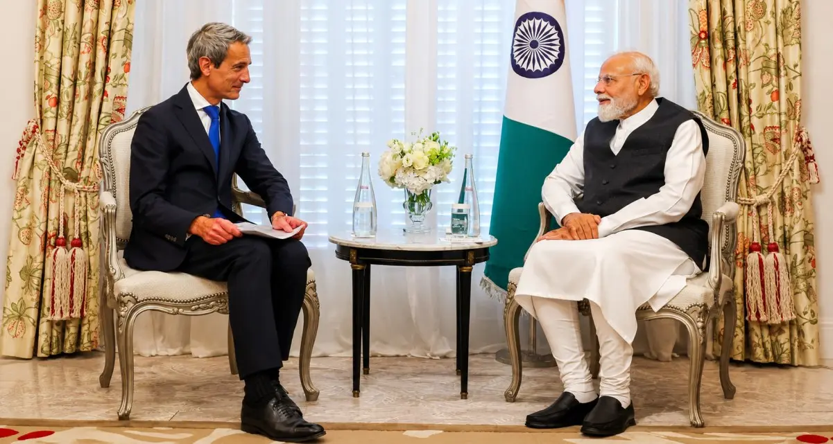 Modi Meets Top French CEOs, Discusses Investment and Expansion Plans in India