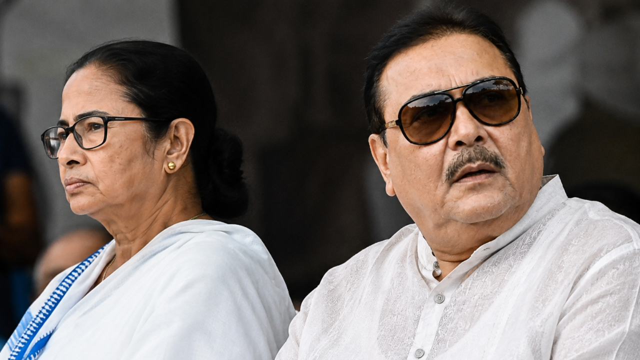 Mamata Loyalist Madan Mitra Crosses Over to Ritabrata Camp While ED Probes His Wife, Sons