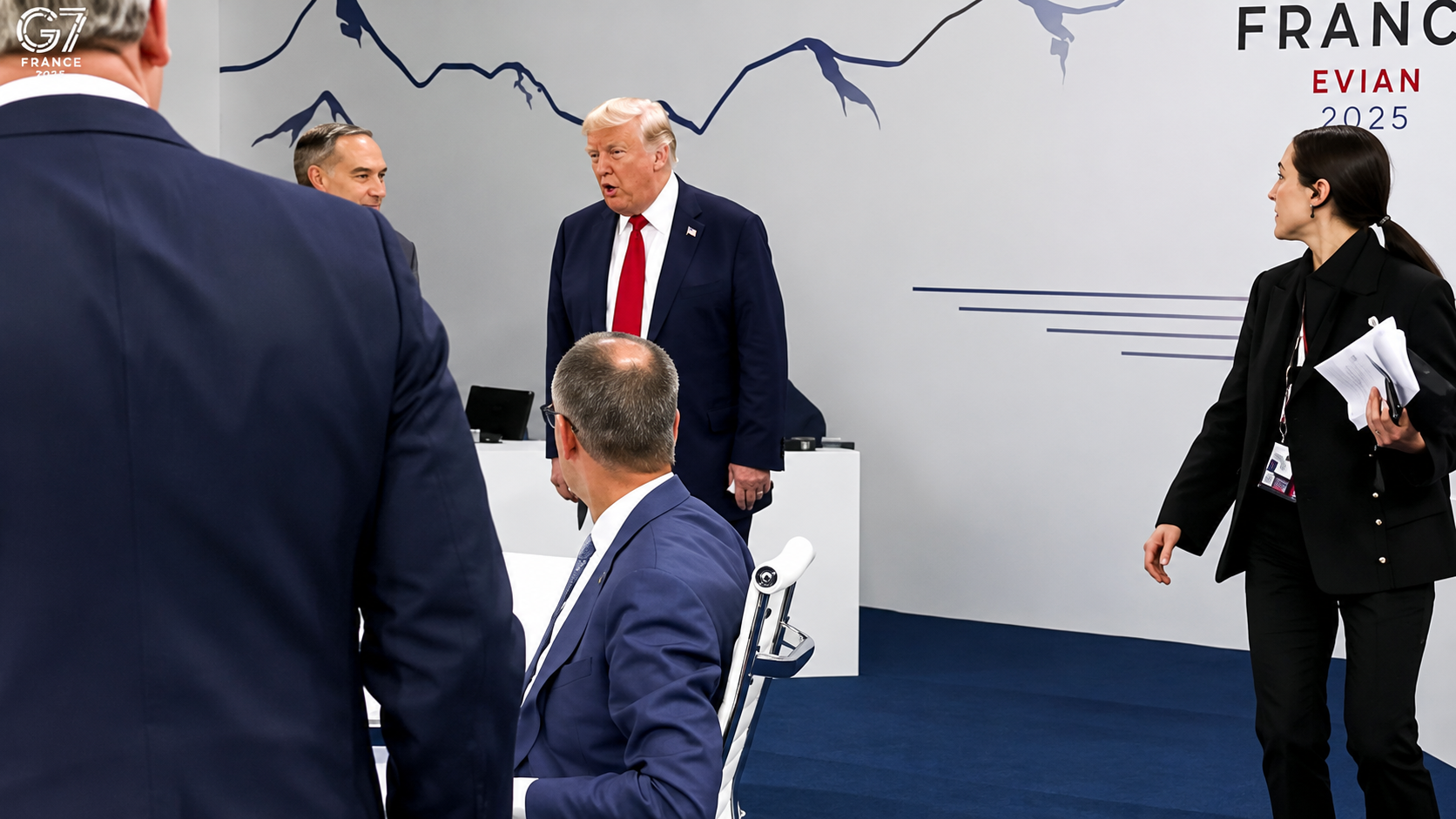 VIDEO | Trump Walks Into G7, Declares: 'I Am the Boss'