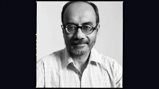 Portrait of Professor Ashoke Sen, ICTS-Infosys Madhava Chair Professor and recipient of the prestigious Oskar Klein Medal for his pioneering contributions to Modern String Theory.